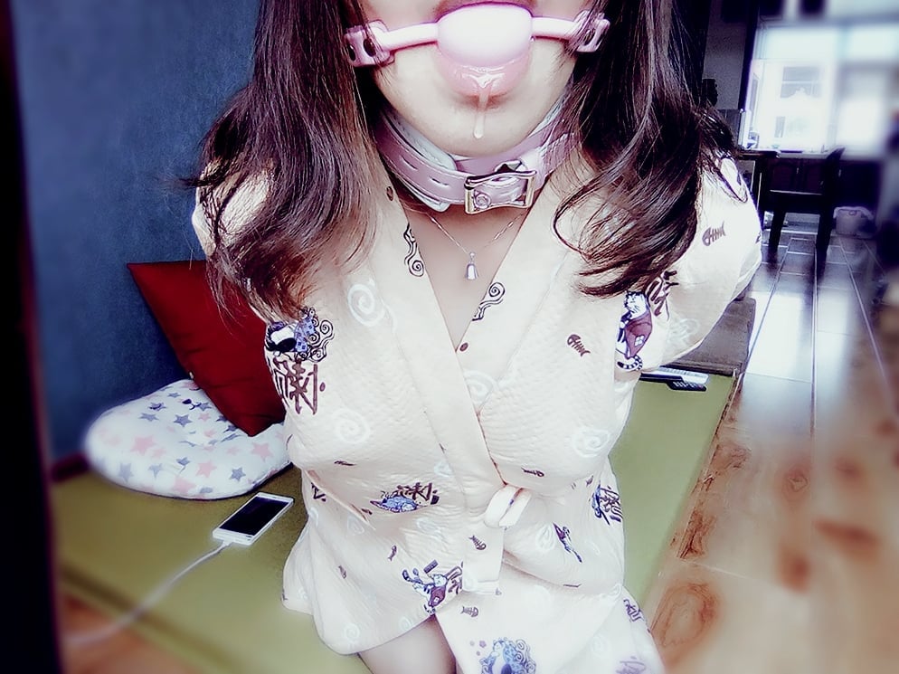 图库-Fox Tail Girl